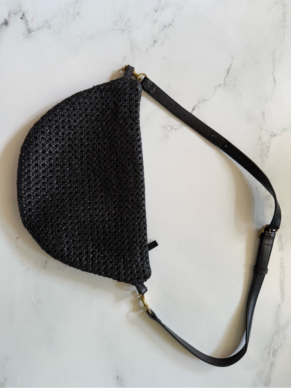 Clare V Grande Fanny Black Woven Crossbody with Gold Hardware - Picture 4 of 6